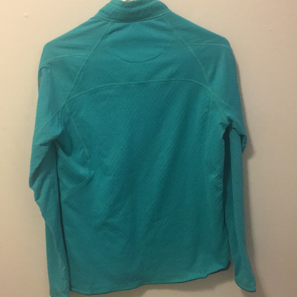 Adidas Womens fleece lined running shirt - Picture 6 of 6